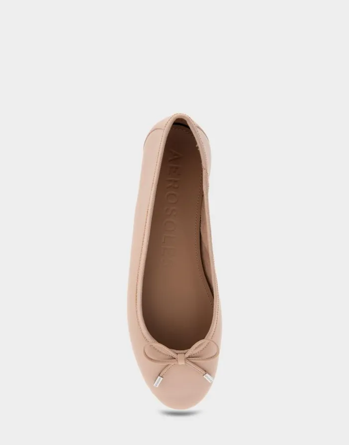 Aerosoles Comfortable Women039s Ballet Flat In Cipria Leather Cipria Leather Women Clogs and Mules
