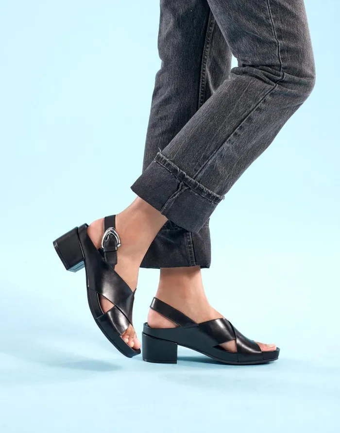 Aerosoles Comfortable Women039s Crisscross Molded Footbed Block Heel Sandal In Black Leather Black Leather Women Clogs and Mules