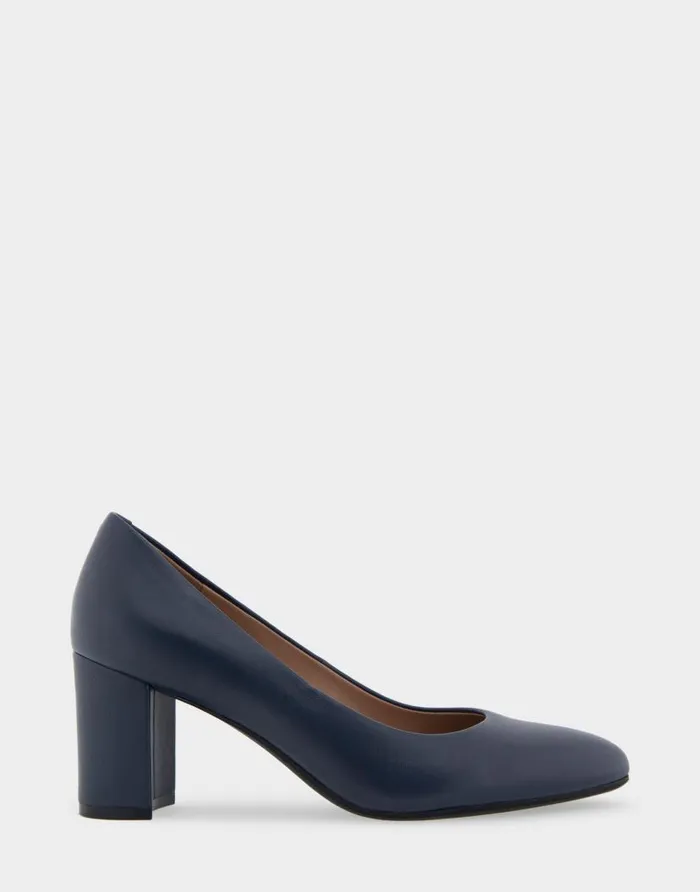 Aerosoles Comfortable Women039s Mid Heel Pump In Navy Genuine Leather Navy Genuine Leather Women Pumps Aerosoles Comfortable Women039s Mid Heel Pump In Navy Genuine Leather Navy Genuine Leather Women Pumps
