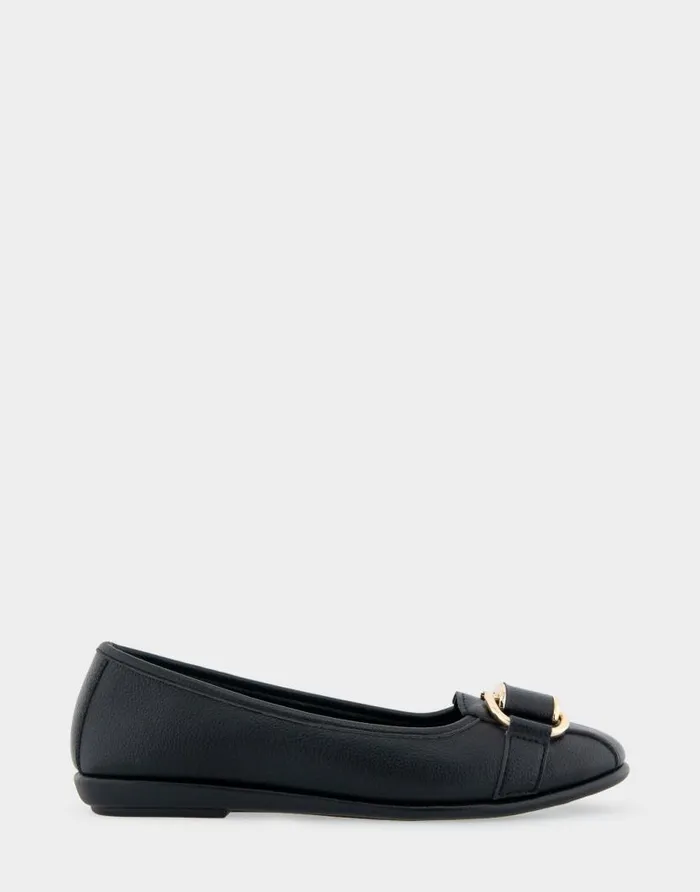 Aerosoles Comfortable Women039s Ornamented Flat In Black Faux Leather Black Faux Leather Women Wide Width Flats Aerosoles Comfortable Women039s Ornamented Flat In Black Faux Leather Black Faux Leather Women Wide Width Flats