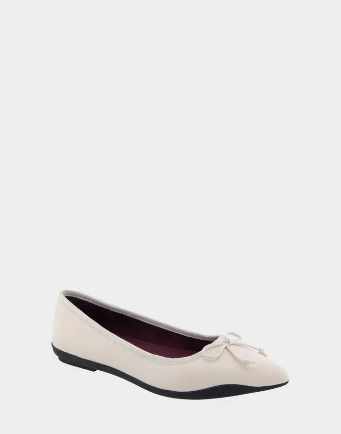 Aerosoles Comfortable Women039s Point Toe Flat In Eggnog Leather Eggnog Genuine Leather Women Dress