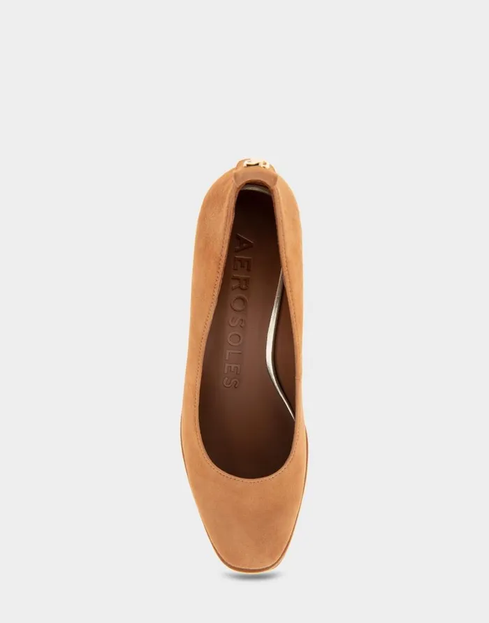 Aerosoles Comfortable Women039s Sculpted Wedge Pump In Tan Suede Tan Suede Women Pumps