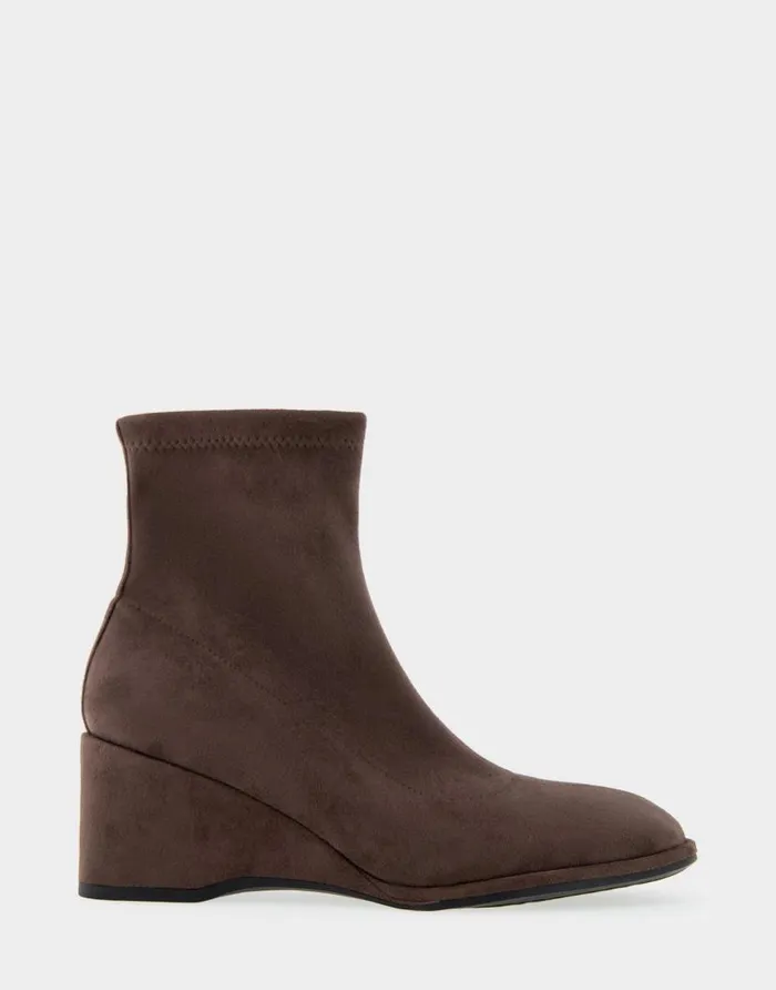 Aerosoles Comfortable Women039s Wedge Heel Ankle Boot In Brown Faux Suede Java Faux Suede Women Ankle Boots
