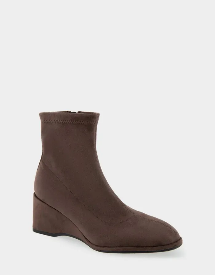 Aerosoles Comfortable Women039s Wedge Heel Ankle Boot In Brown Faux Suede Java Faux Suede Women Ankle Boots