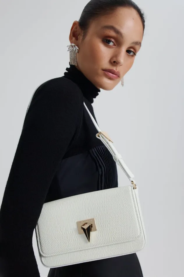 Bags Women Scanlan Theodore EMBOSSED SLIM BAG White