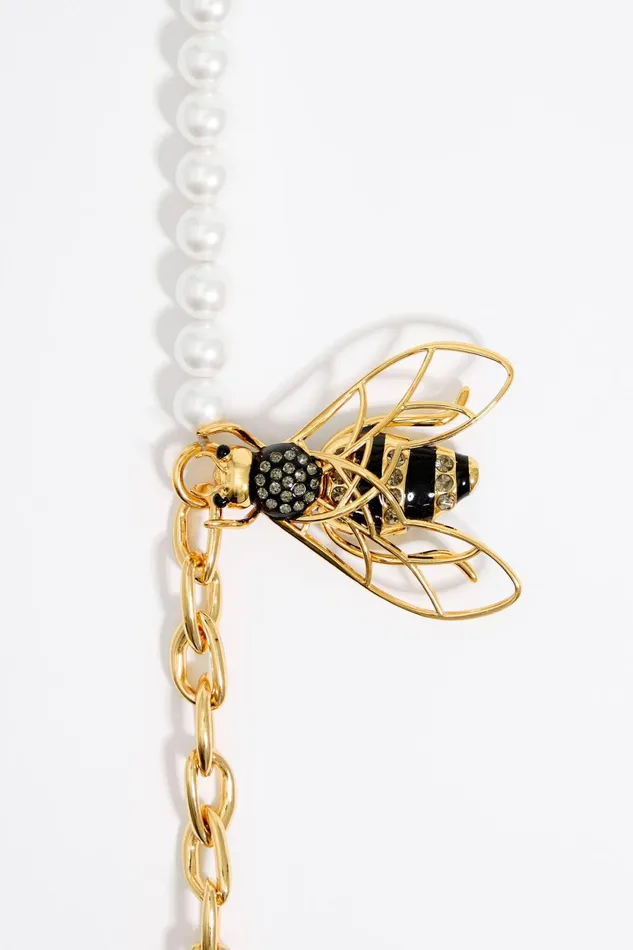 Black Bee And Pearls Chain Necklace Black Women Bimba Y Lola Jewelry Black Bee And Pearls Chain Necklace Black Women Bimba Y Lola Jewelry