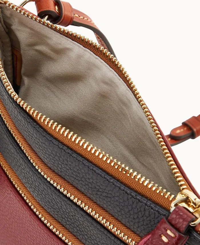Collegiate University Of Alabama Triple Zip Crossbody University Of Alabama Woman Dooney and Bourke Crossbodies Collegiate University Of Alabama Triple Zip Crossbody University Of Alabama Woman Dooney and Bourke Crossbodies