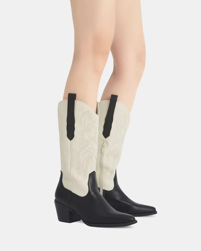 Cowboy Boots NOVO Shoes Women HOWDY BlackWhite
