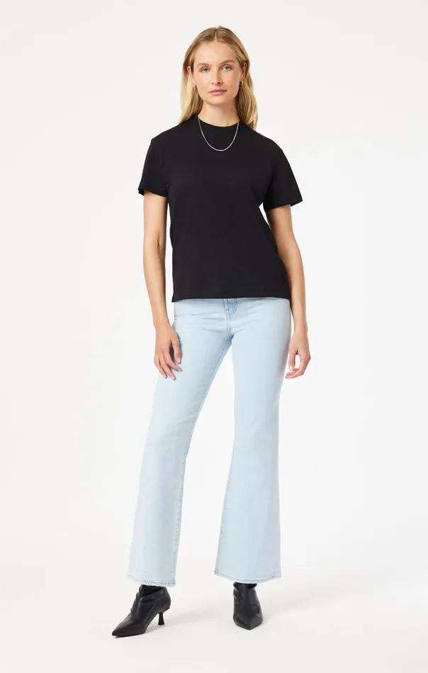 Crew Neck TShirt In Black Women Mavi Jeans Tops and TShirts Crew Neck TShirt In Black Women Mavi Jeans Tops and TShirts