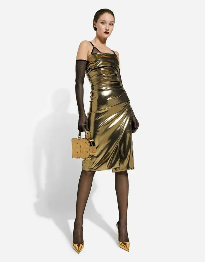 Dolce and Gabbana DG Logo Bag Women DG Logo Bag Box Handbag Gold Dolce and Gabbana DG Logo Bag Women DG Logo Bag Box Handbag Gold