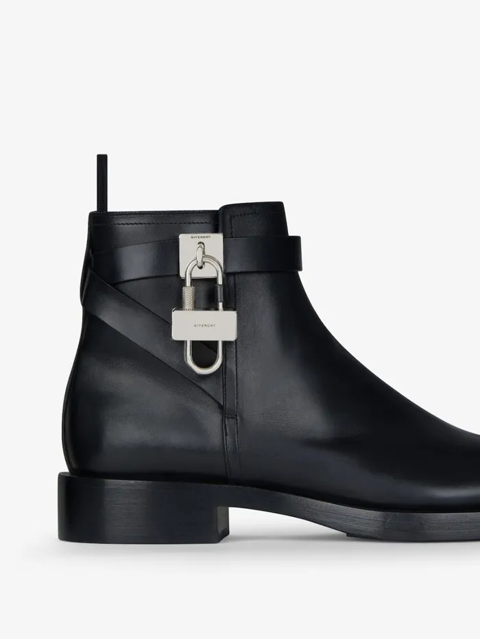 Givenchy Lock Ankle Boots In Leather Black Men Boots and Loafers Givenchy Lock Ankle Boots In Leather Black Men Boots and Loafers