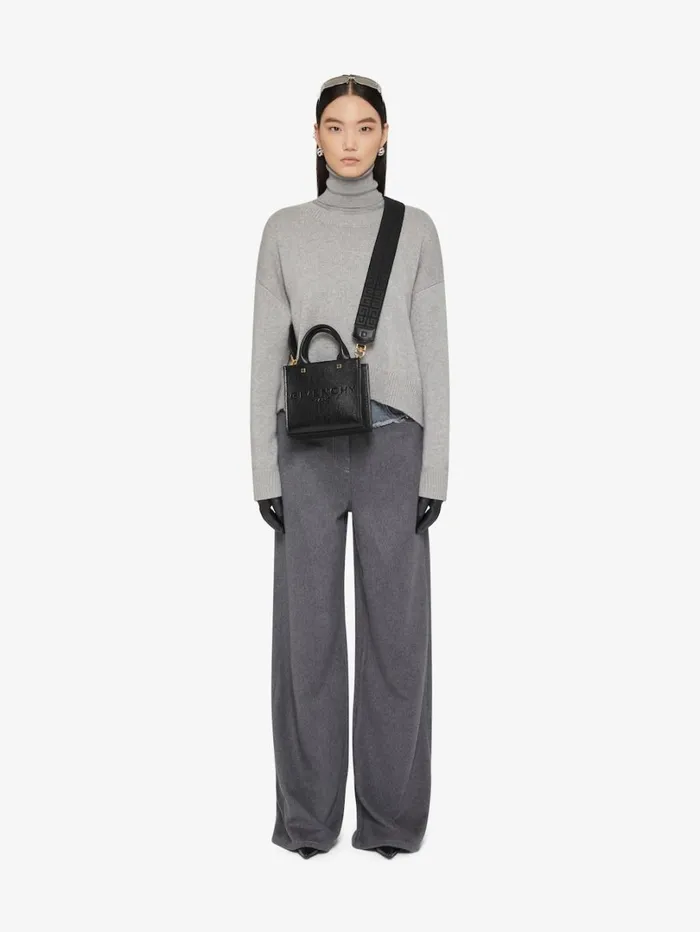 Givenchy Mini GTote Shopping Bag In Leather Black Women Crossbody Bags Givenchy Mini GTote Shopping Bag In Leather Black Women Crossbody Bags