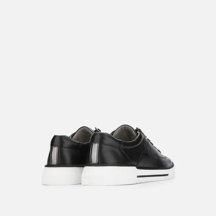 Liam Stripe Sneaker Black Men Kenneth Cole Sneakers