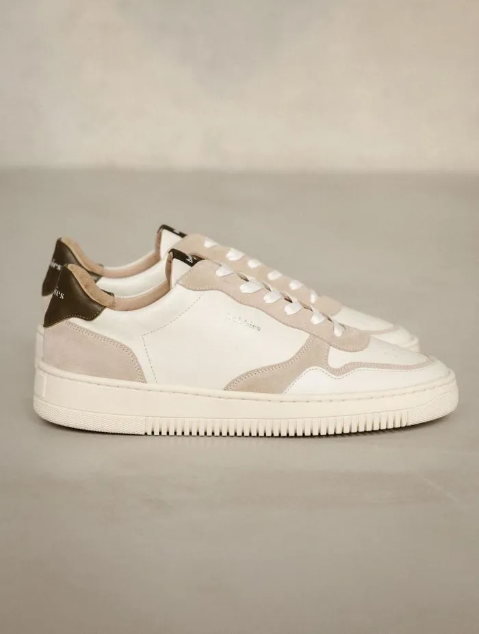 Men Sneakers Bobbies Travis Off White and Khaki Tartufo