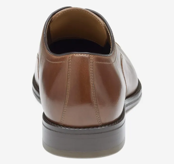 Men Sullivan Cap Toe Tan Italian Calfskin JohnstonandMurphy LaceUps Men Sullivan Cap Toe Tan Italian Calfskin JohnstonandMurphy LaceUps