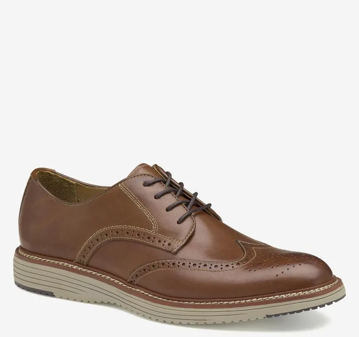 Men Upton Wingtip Tan Full Grain JohnstonandMurphy LaceUps