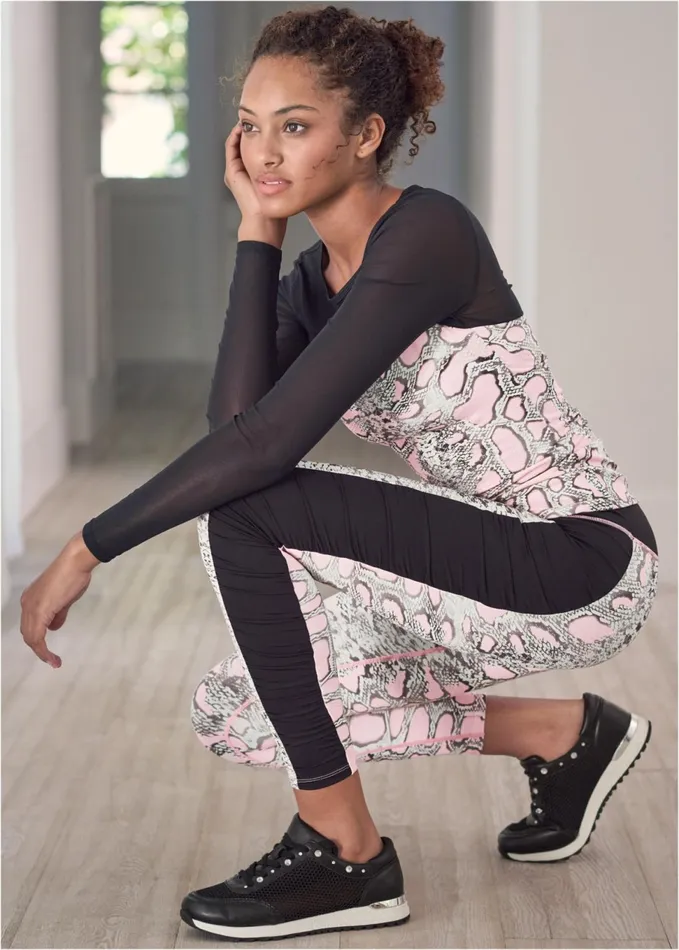 MESH WORKOUT TOP Pink Multi Women VENUS Activewear