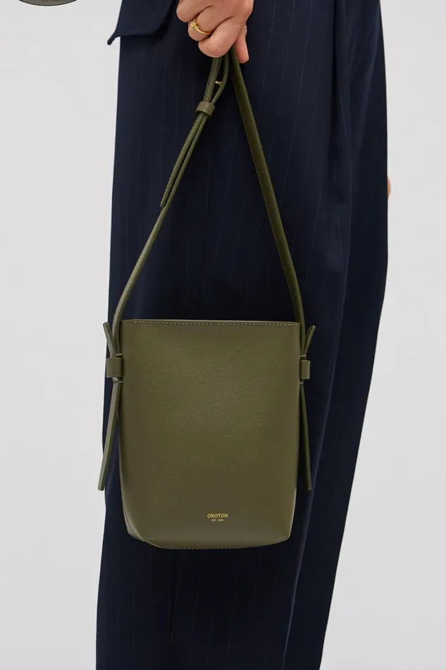 Oroton Ellis Crossbody Pine Needle Women Crossbody Oroton Ellis Crossbody Pine Needle Women Crossbody