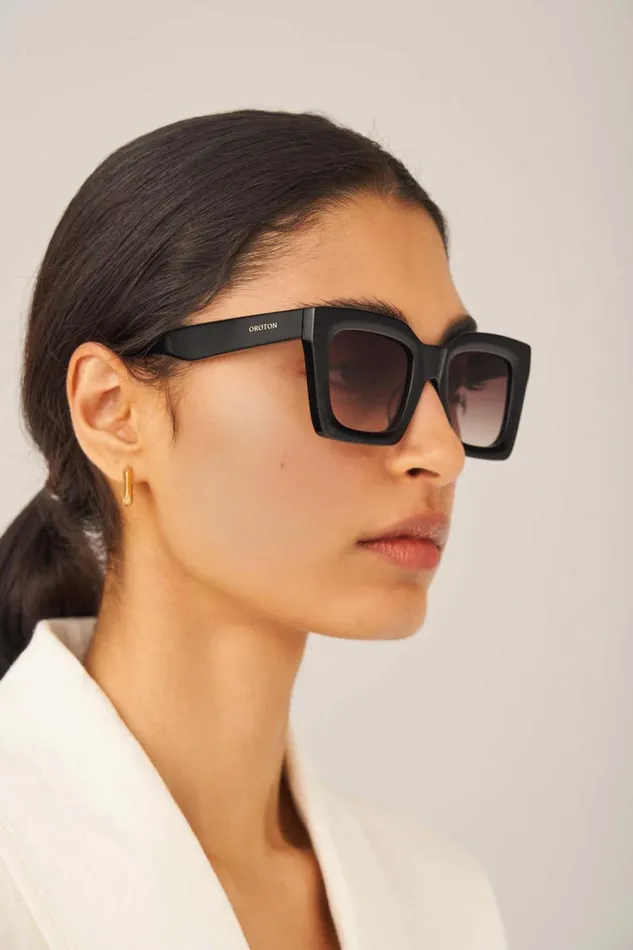Oroton Reese Sunglasses Black Women Sunglasses Oroton Reese Sunglasses Black Women Sunglasses