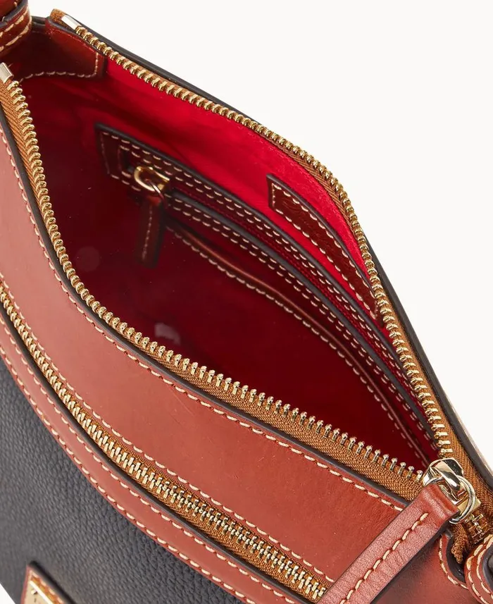 Pebble Grain Crossbody 25 Black Woman Dooney and Bourke Crossbodies Pebble Grain Crossbody 25 Black Woman Dooney and Bourke Crossbodies