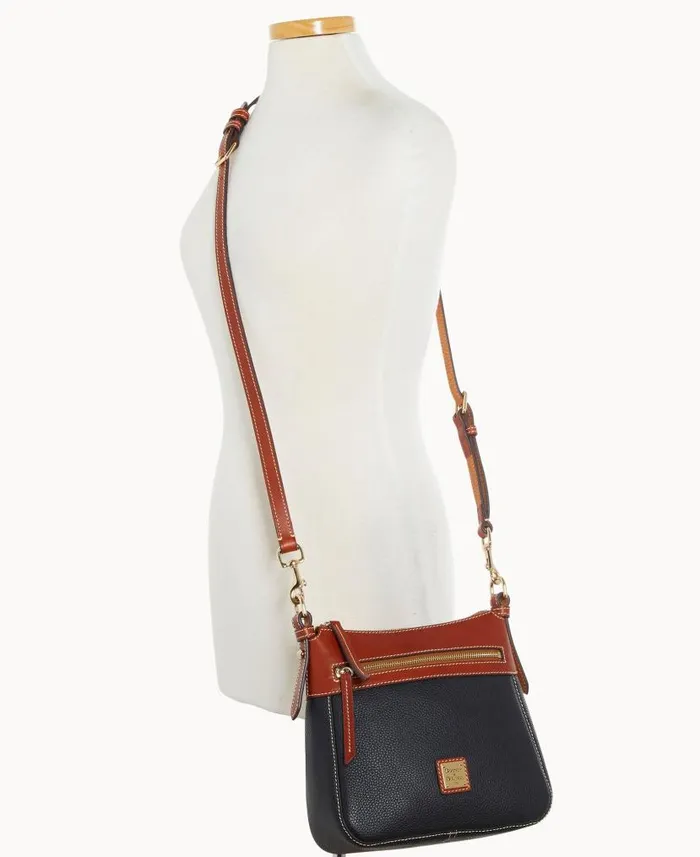 Pebble Grain Crossbody 25 Black Woman Dooney and Bourke Crossbodies Pebble Grain Crossbody 25 Black Woman Dooney and Bourke Crossbodies
