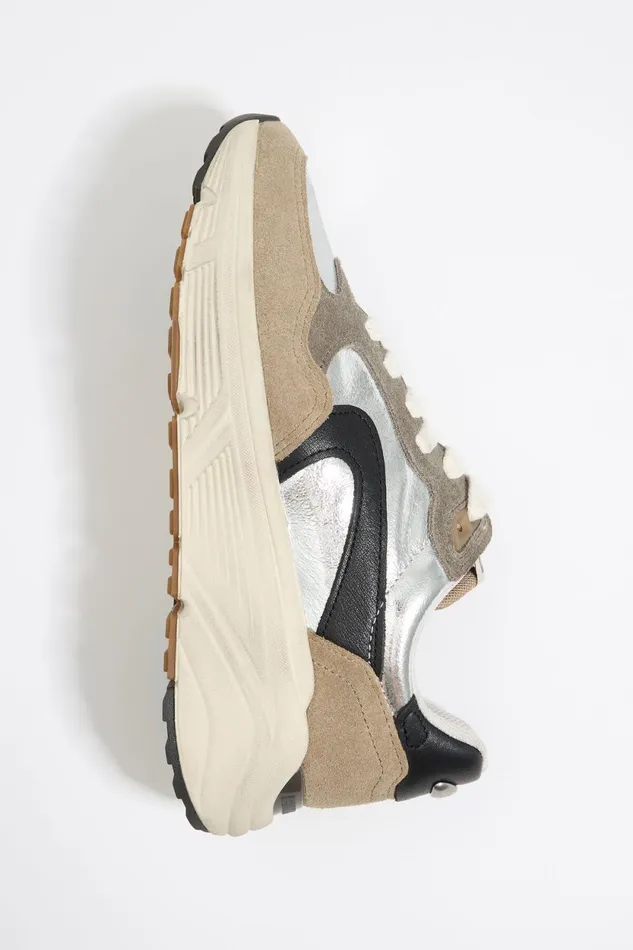 Silver 13 12 Jogger Sneaker Silver Women Bimba Y Lola Sneakers Silver 13 12 Jogger Sneaker Silver Women Bimba Y Lola Sneakers