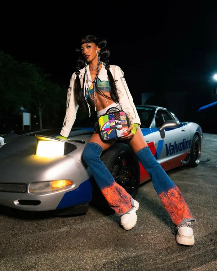 SPRAYGROUND SHARK MASTERPIECES SNACKPACK Bags