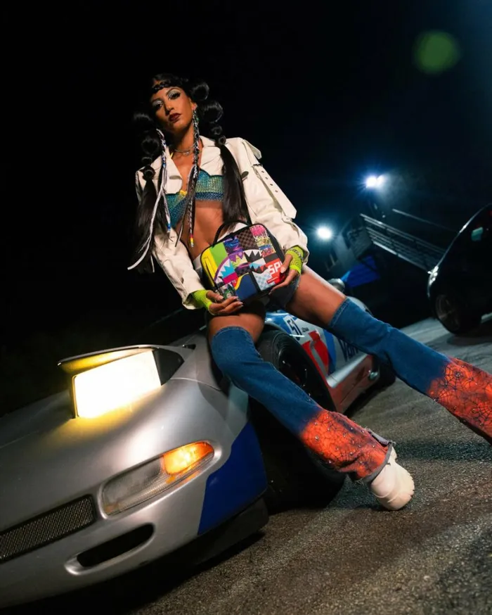 SPRAYGROUND SHARK MASTERPIECES SNACKPACK Bags
