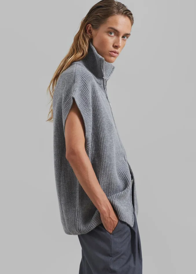 The Frankie Shop Knitwear Kellan Wool Blend Sleeveless Zip Turtleneck 8211 Grey 8211 Women