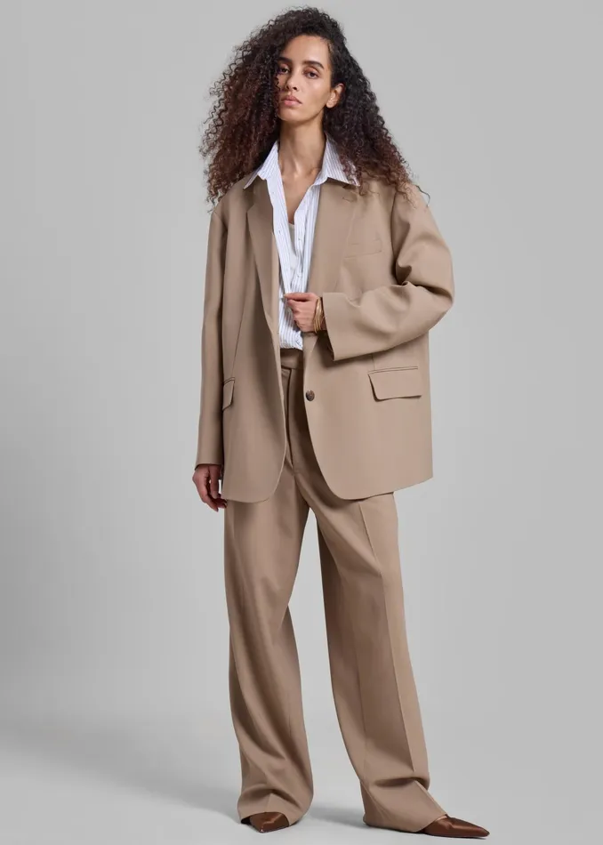 The Frankie Shop Outerwear Bea Blazer 8211 Latte 8211 Women