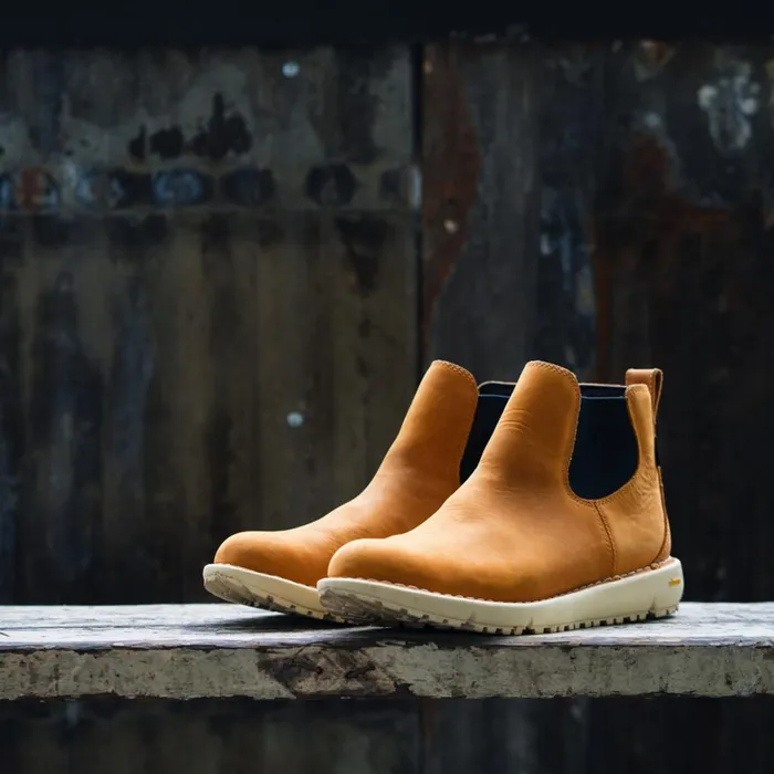 Tramline Chelsea 917 GTX Roasted Pecan Women Danner SlipOns and Chelseas