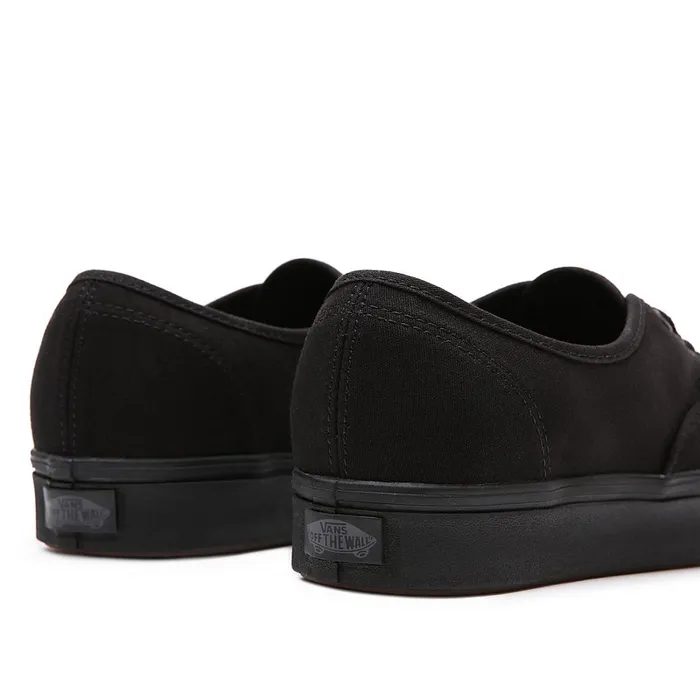 Vans Classics Men Classic ComfyCush Authentic Shoes Black