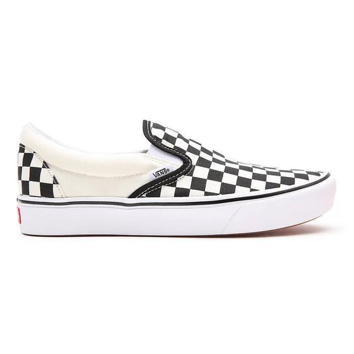 Vans Classics Men Comfycush SlipOn Shoes Black White