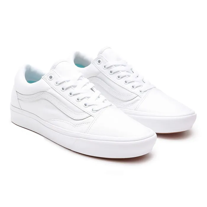 Vans Classics Women Classic ComfyCush Old Skool Shoes White