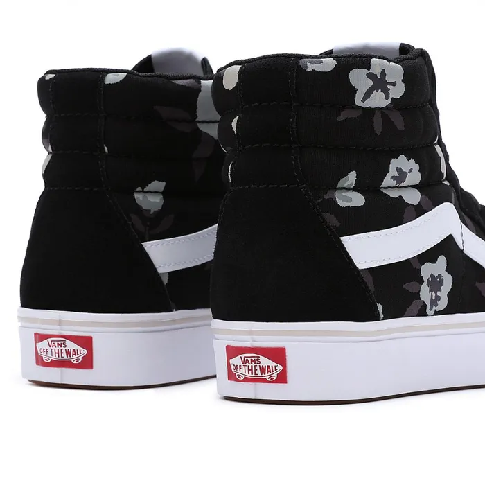 Vans Classics Women Comfycush Sk8Hi Shoes Black