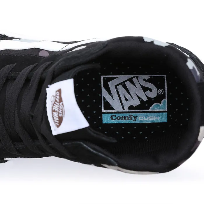 Vans Classics Women Comfycush Sk8Hi Shoes Black