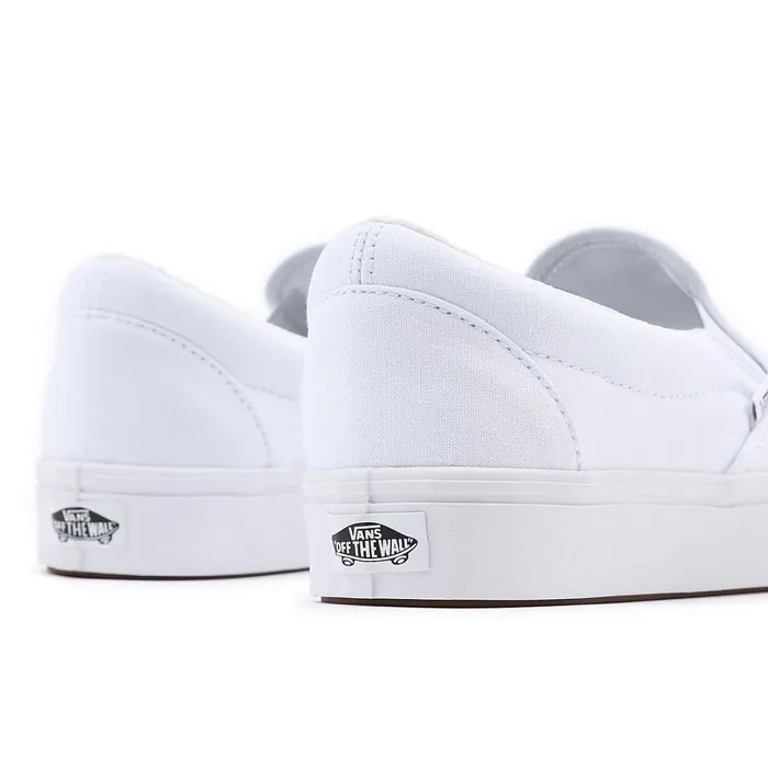 Vans Comfycush Shoes WomenMen Comfycush SlipOn Shoes White