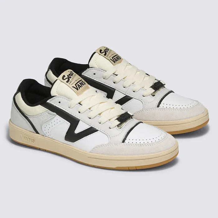 Vans Lowtop Shoes Women Lowland ComfyCush JMP Shoes Black