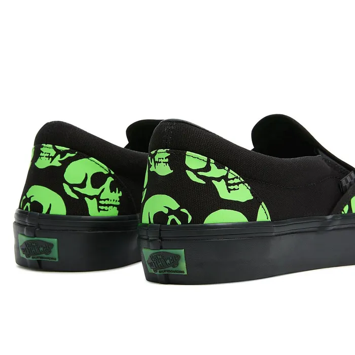 Vans View All Men Skate SlipOn Glow Skulls Shoes Green