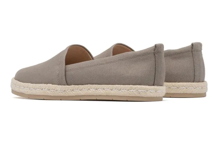 Women ABEO Footwear Casual Shoes Isle Slip On Khaki