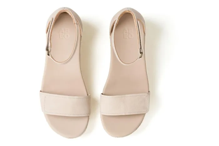 Women ABEO Footwear Sandals Riviera Ankle Sandal Sand Nubuck Women ABEO Footwear Sandals Riviera Ankle Sandal Sand Nubuck