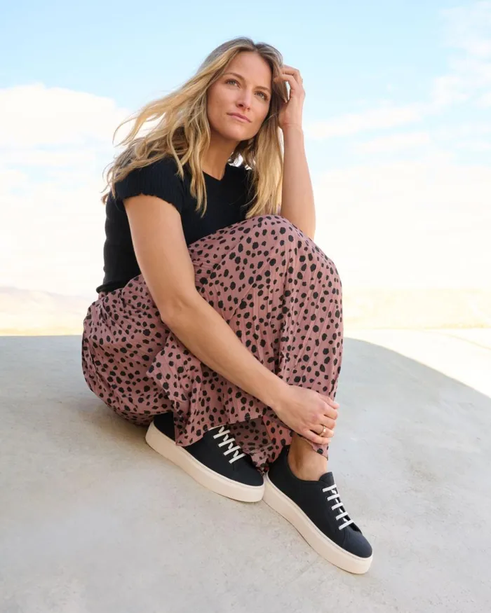 Women ABEO Footwear Sneakers Jumpstreet Bungee Navy Canvas Women ABEO Footwear Sneakers Jumpstreet Bungee Navy Canvas