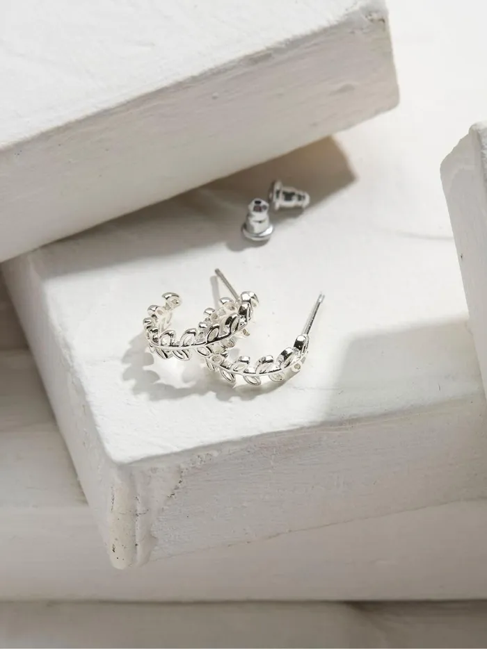 Women Jewellery Fat Face Daisy Silver Tone Tone Hoops Earrings