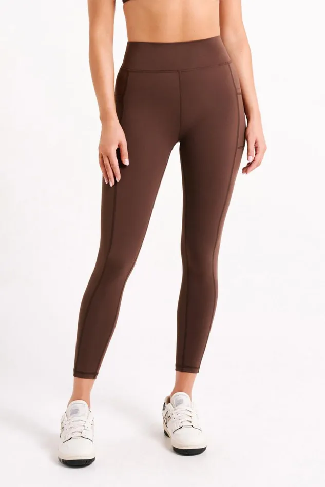 Women Meshki Bottoms Briar V Back Leggings With Pockets 8211 Dark Chocolate