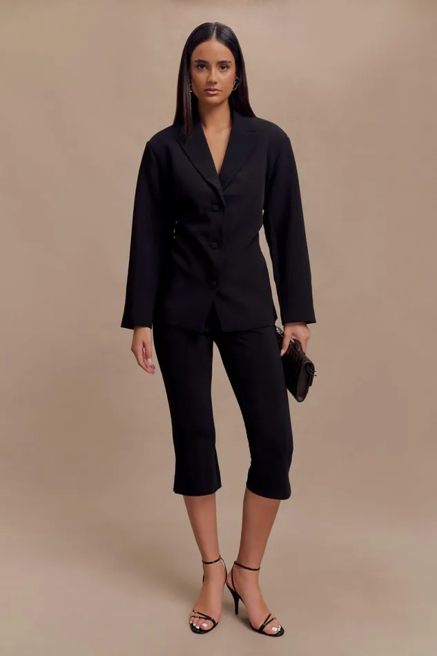 Women Meshki Bottoms Layla Flared Crepe Capri Pants 8211 Black