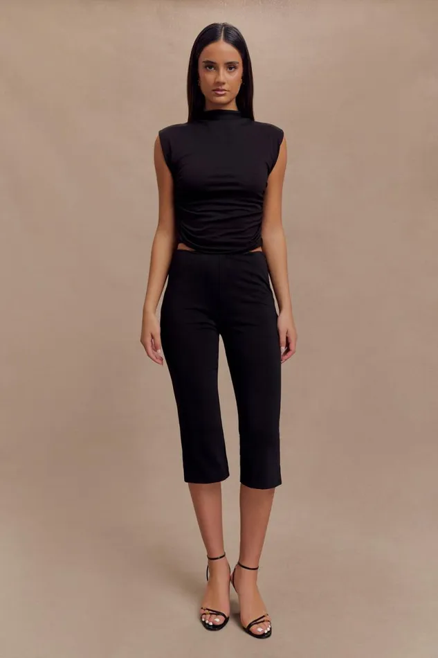 Women Meshki Bottoms Layla Flared Crepe Capri Pants 8211 Black