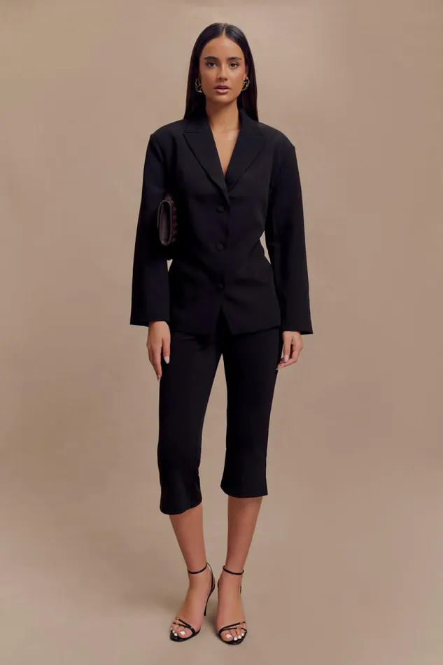 Women Meshki Bottoms Layla Flared Crepe Capri Pants 8211 Black