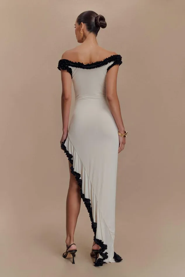 Women Meshki Dresses Arielle Off Shoulder Ruffle Midi Dress 8211 IvoryBlack