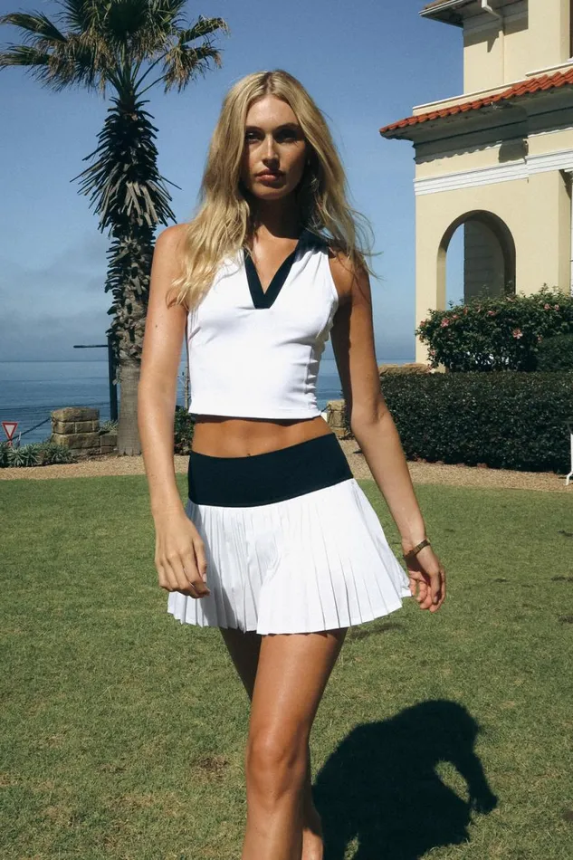 Women Meshki Tops Denver Sleeveless Collared Active Top 8211 BlackWhite