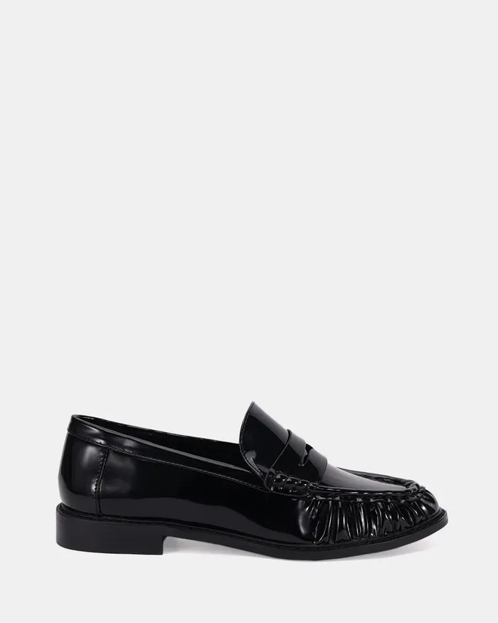 Women NOVO Shoes CORVETTE BLACK Loafers Loafers